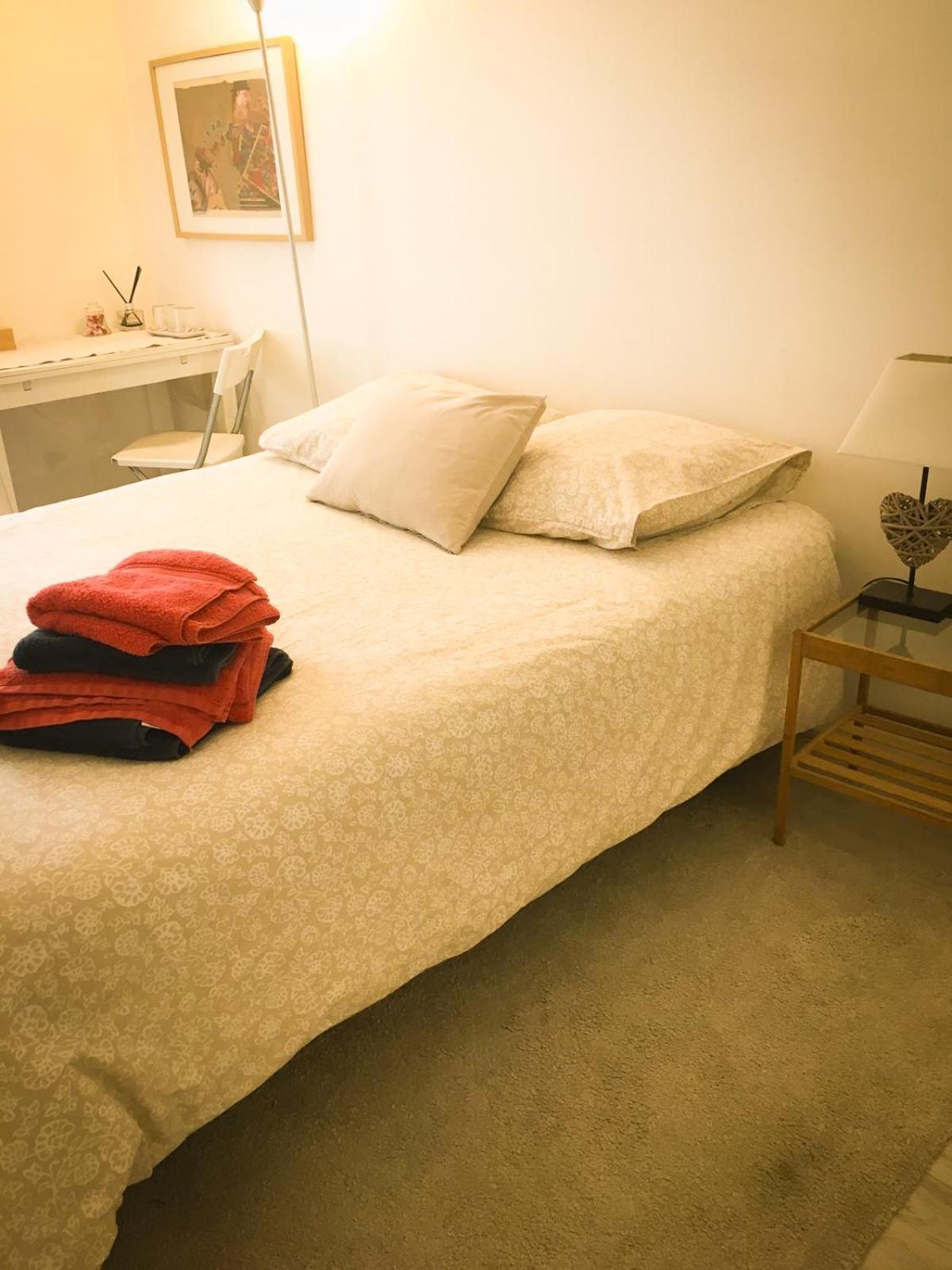 Double Room With Balcony Париж Екстериор снимка