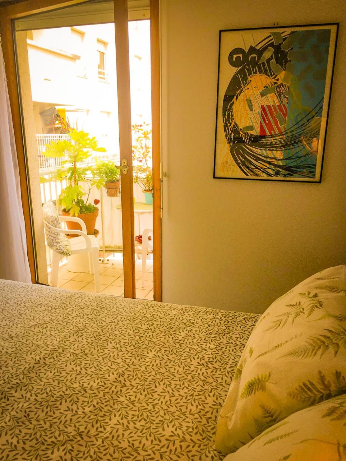 Double Room With Balcony Париж Екстериор снимка